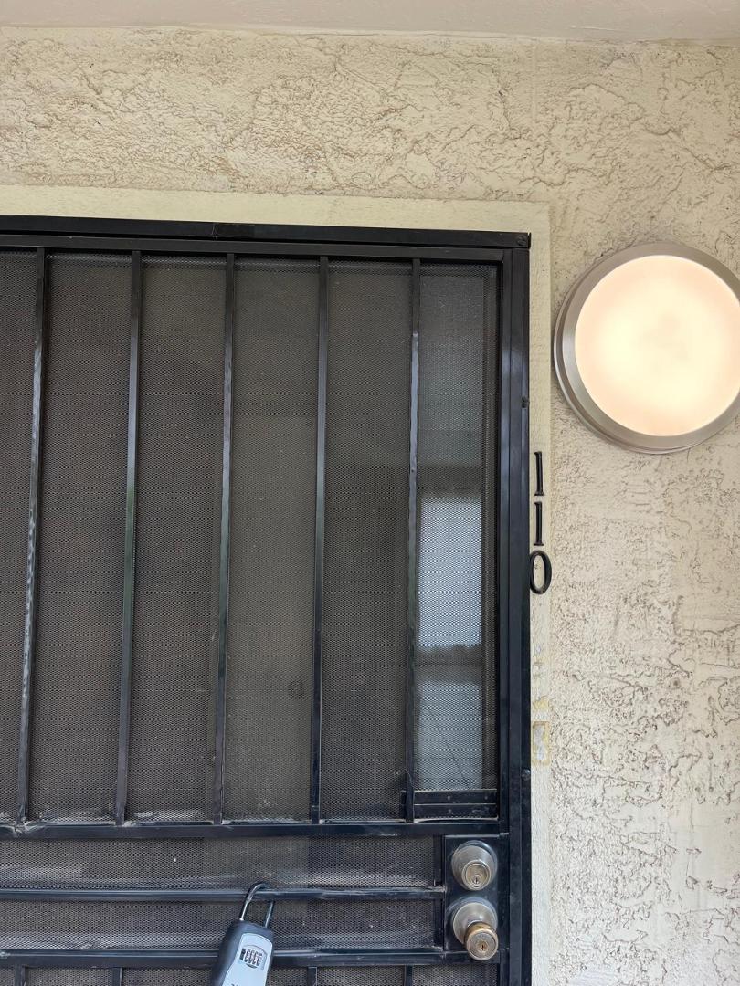 3119 W Cochise Drive Unit 110