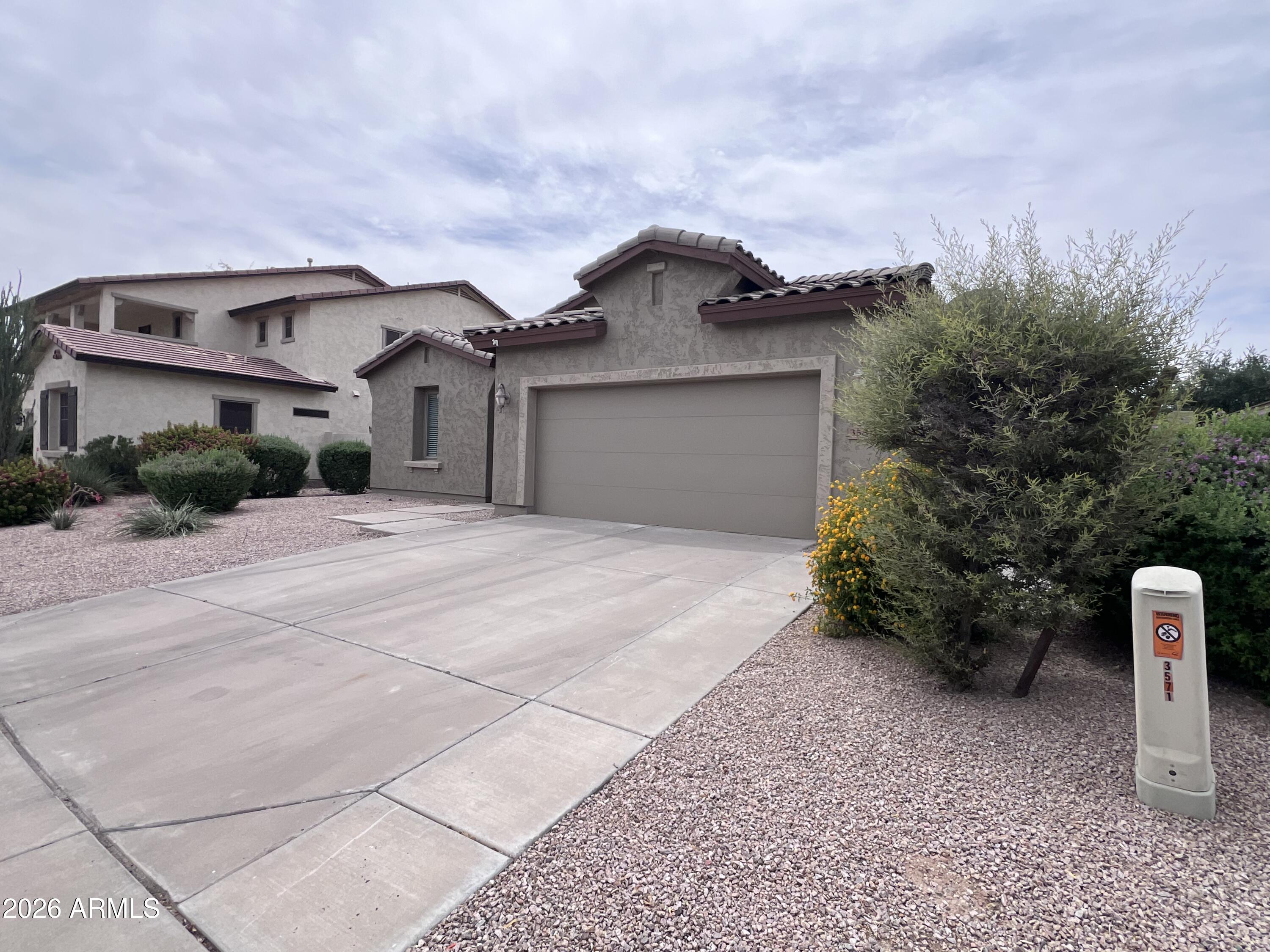 3581 E ZION Way