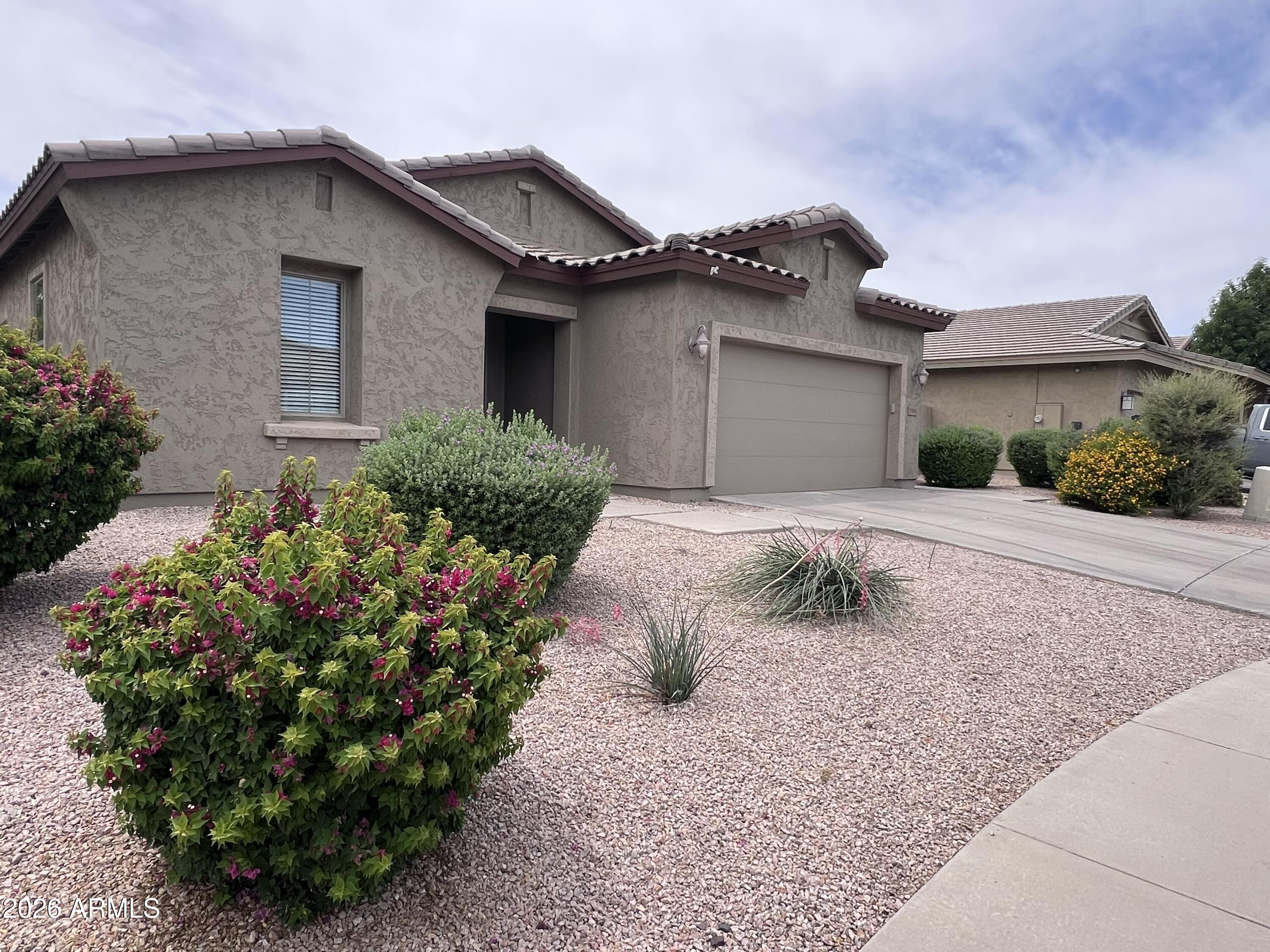 3581 E ZION Way