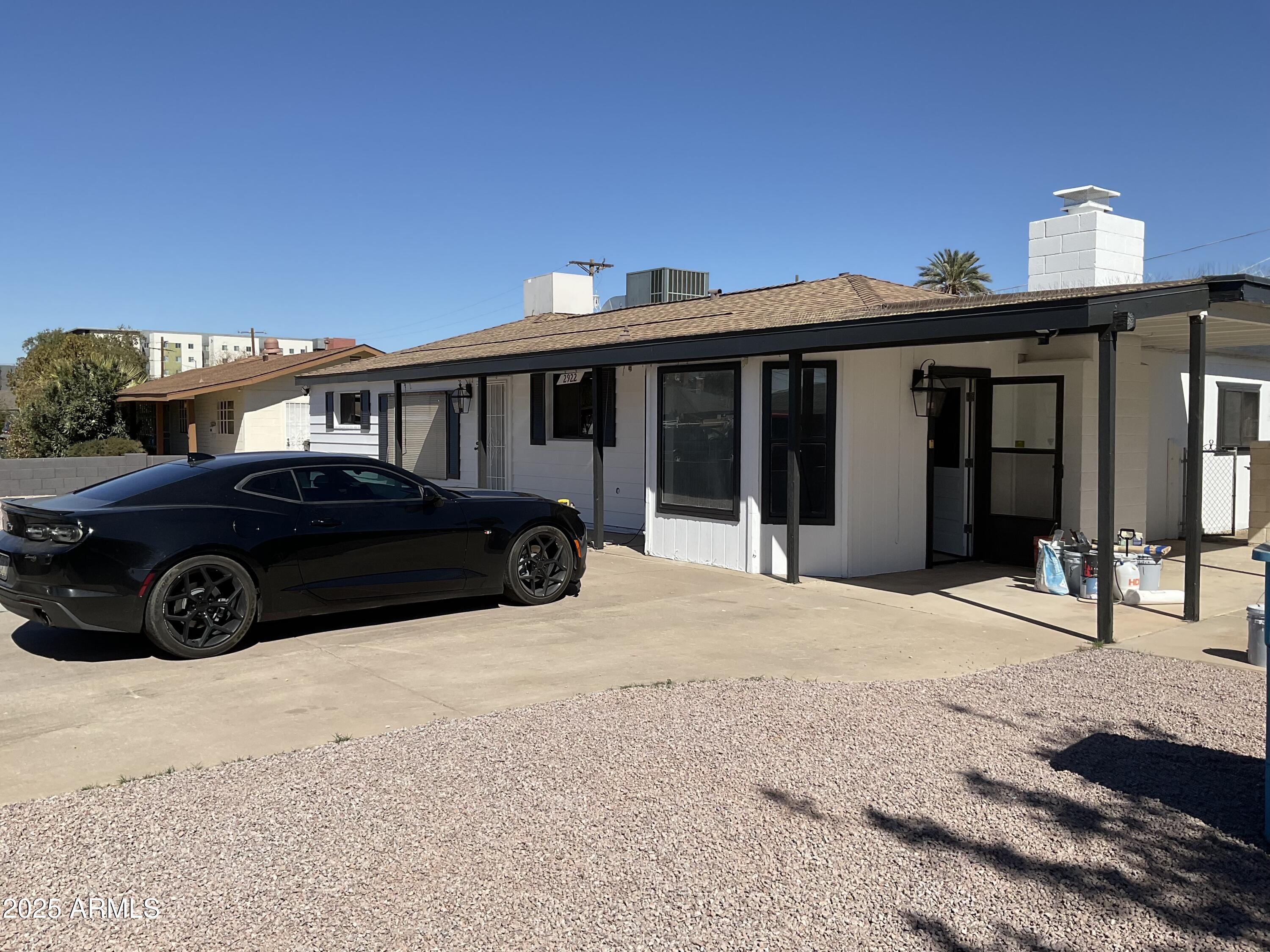 2922 W MARIPOSA Street