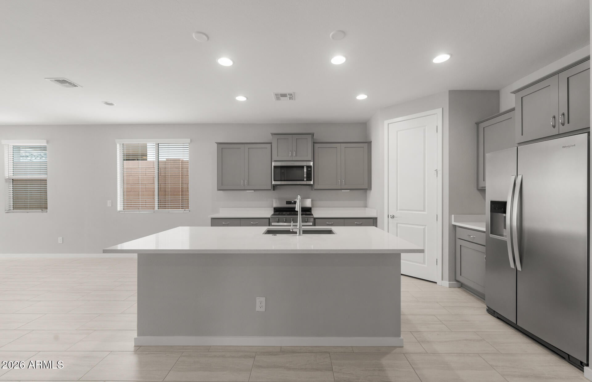 2440 W Silver Fox Way