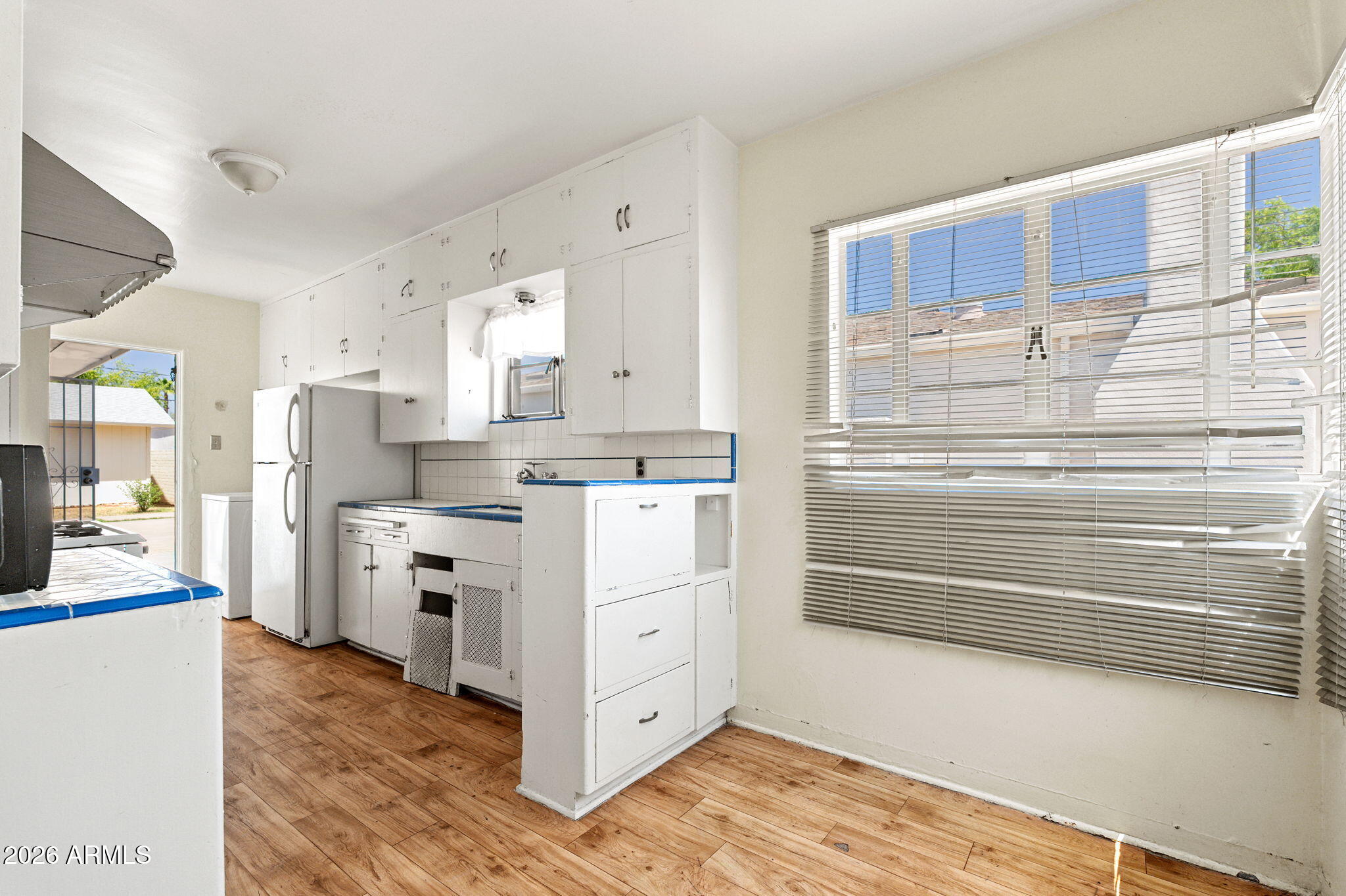 FAIRVIEW HOMES - Residential