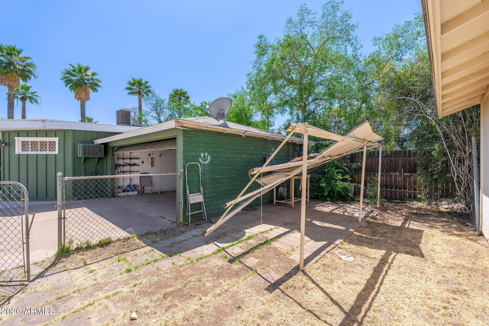 FAIRVIEW HOMES - Residential