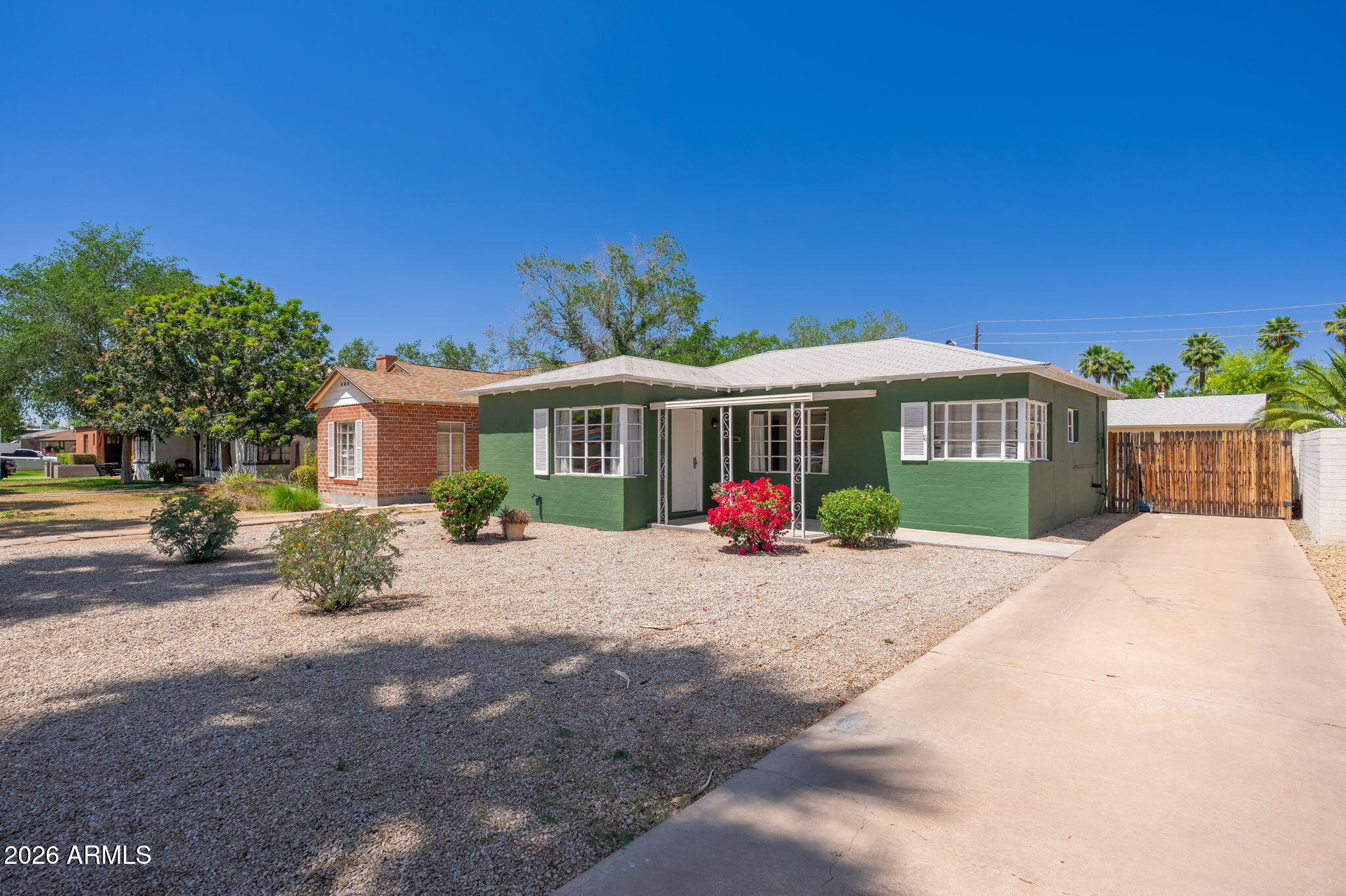 FAIRVIEW HOMES - Residential