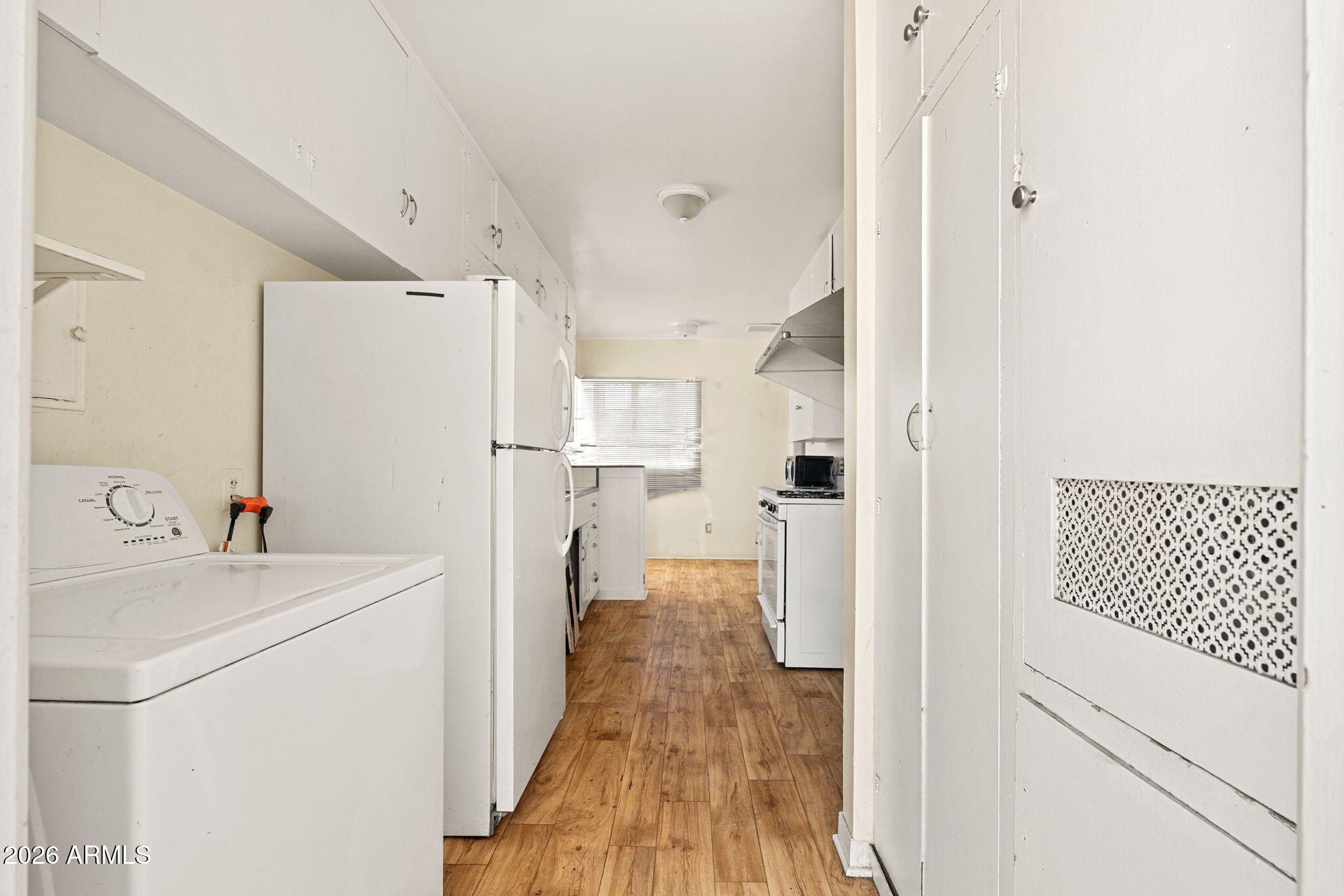 FAIRVIEW HOMES - Residential