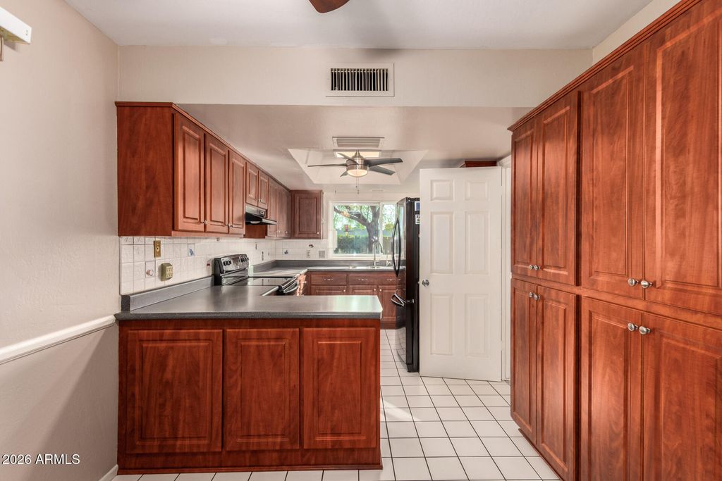 Photo of 2113 W Bentrup Street, Chandler, AZ 85224 (MLS # 6959579)