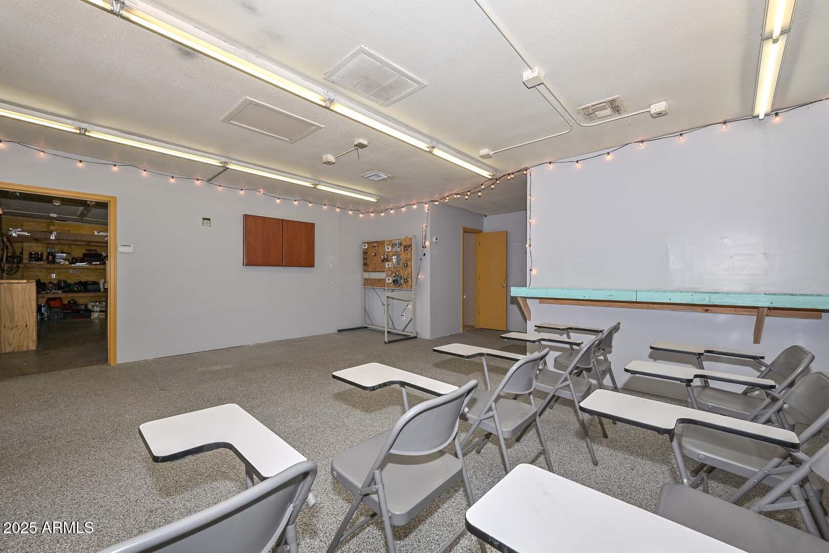 11123 W NEVADA Avenue