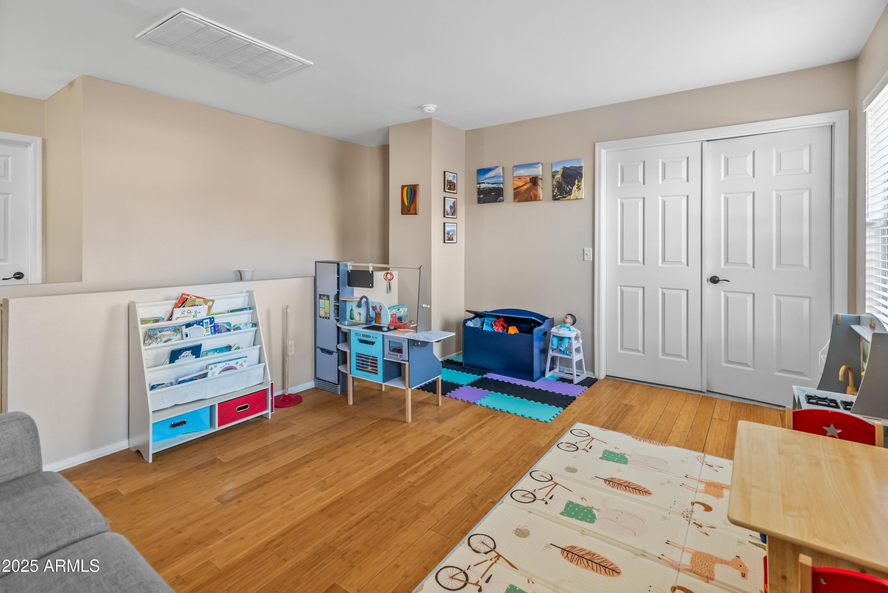 Phoenix, Arizona 85024, United States, 3 Bedrooms Bedrooms, ,3 BathroomsBathrooms,Residential,Active,17730