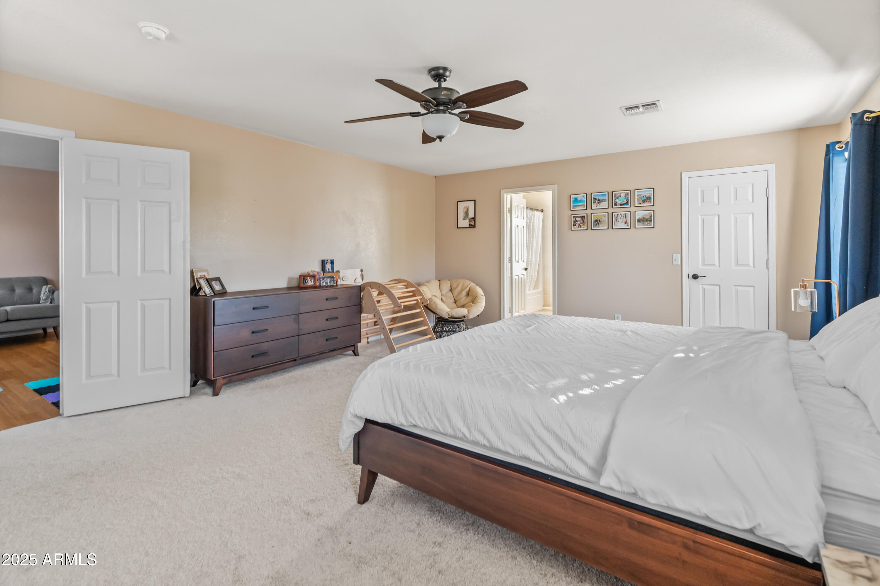 Phoenix, Arizona 85024, United States, 3 Bedrooms Bedrooms, ,3 BathroomsBathrooms,Residential,Active,17730