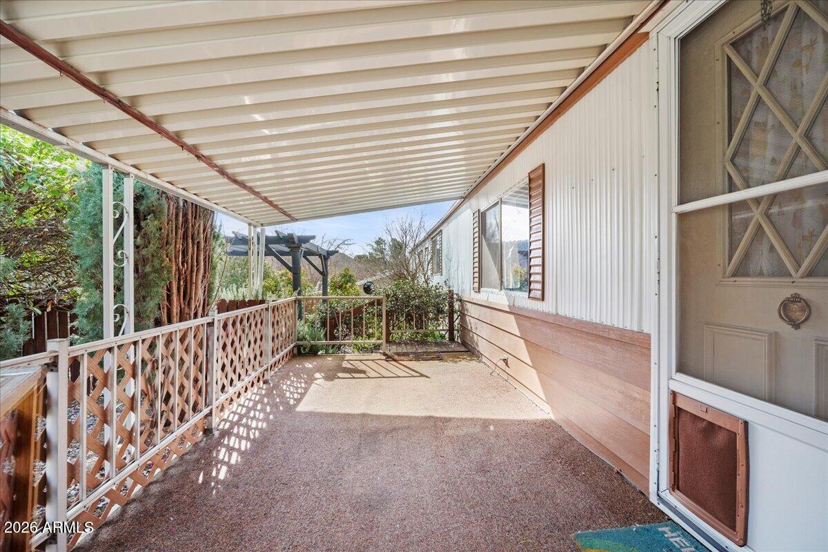 205 SUNSET Drive 100