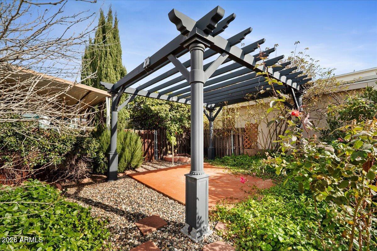 205 SUNSET Drive 100