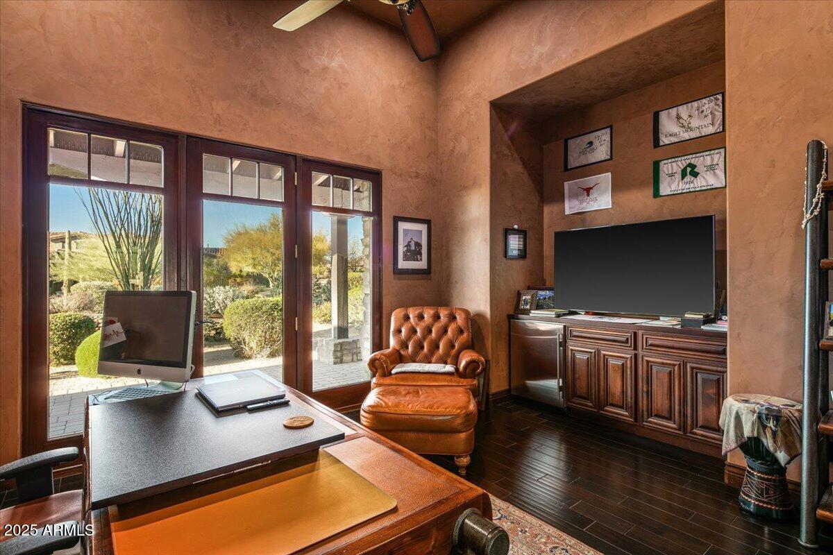 Whisper Rock Estates - Residential