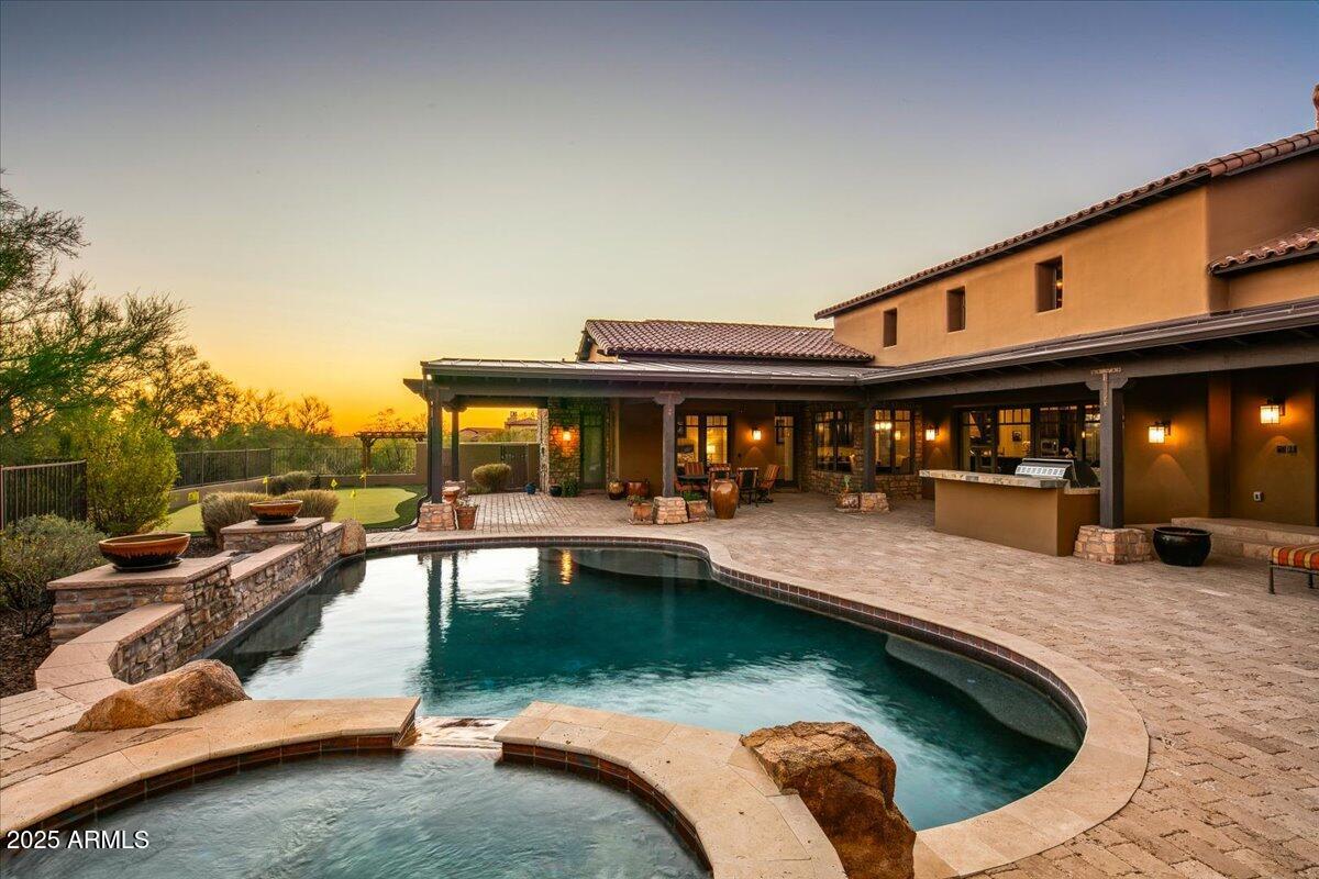 Whisper Rock Estates - Residential