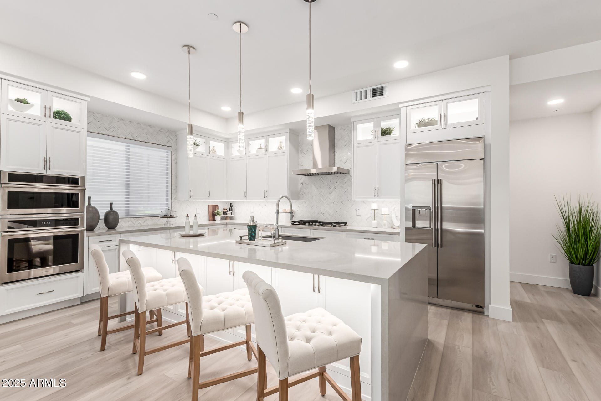 5250 E DEER VALLEY Drive 219