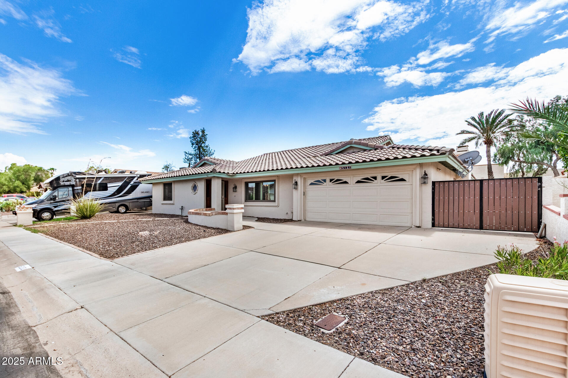 5131 W CHRISTY Drive