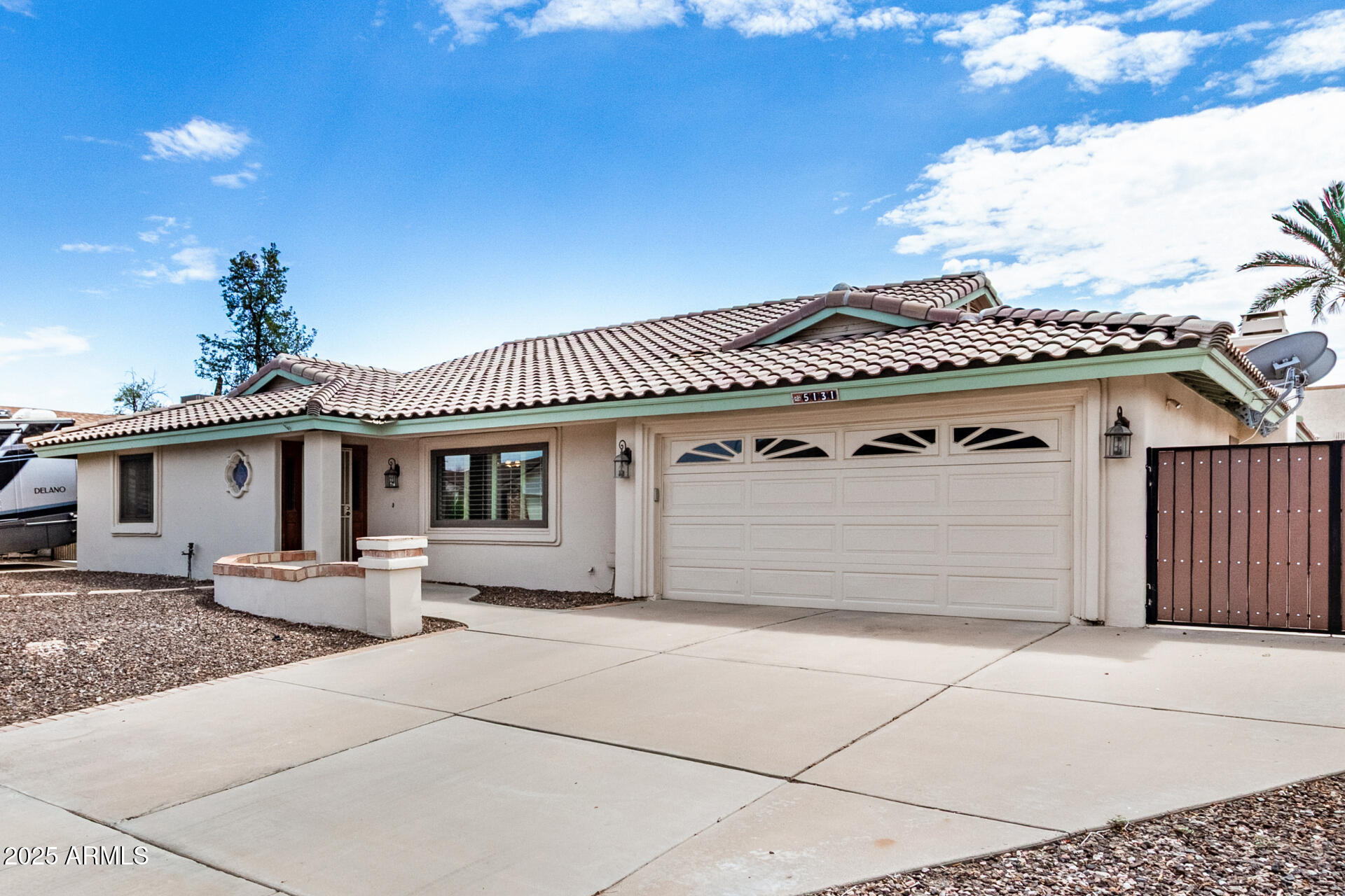 5131 W CHRISTY Drive