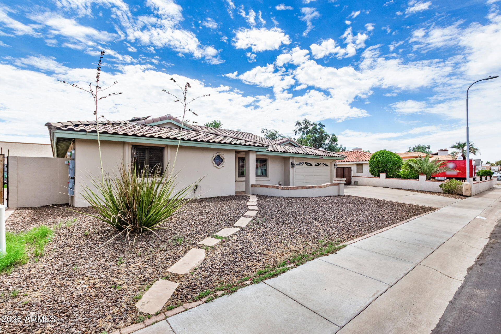 5131 W CHRISTY Drive