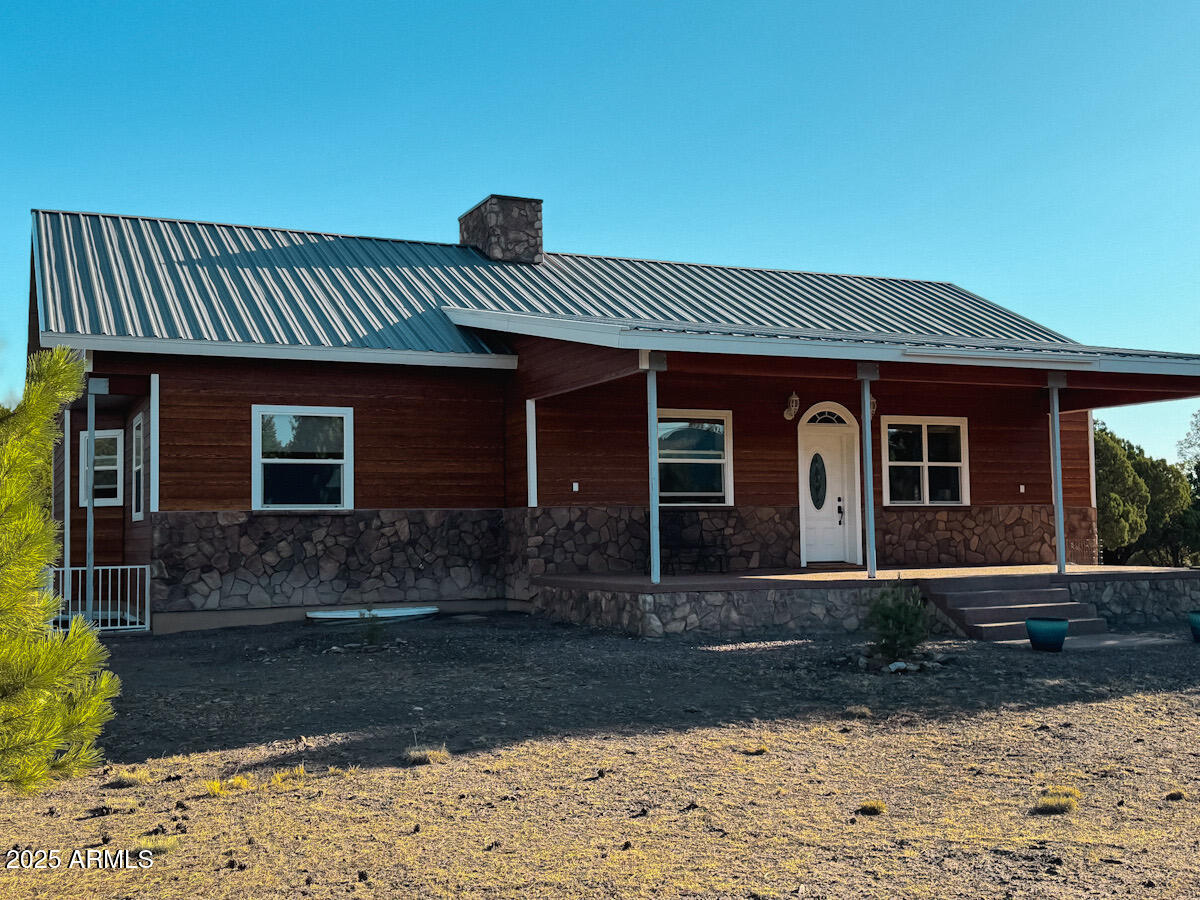 31 E COUNTY ROAD N2163 --