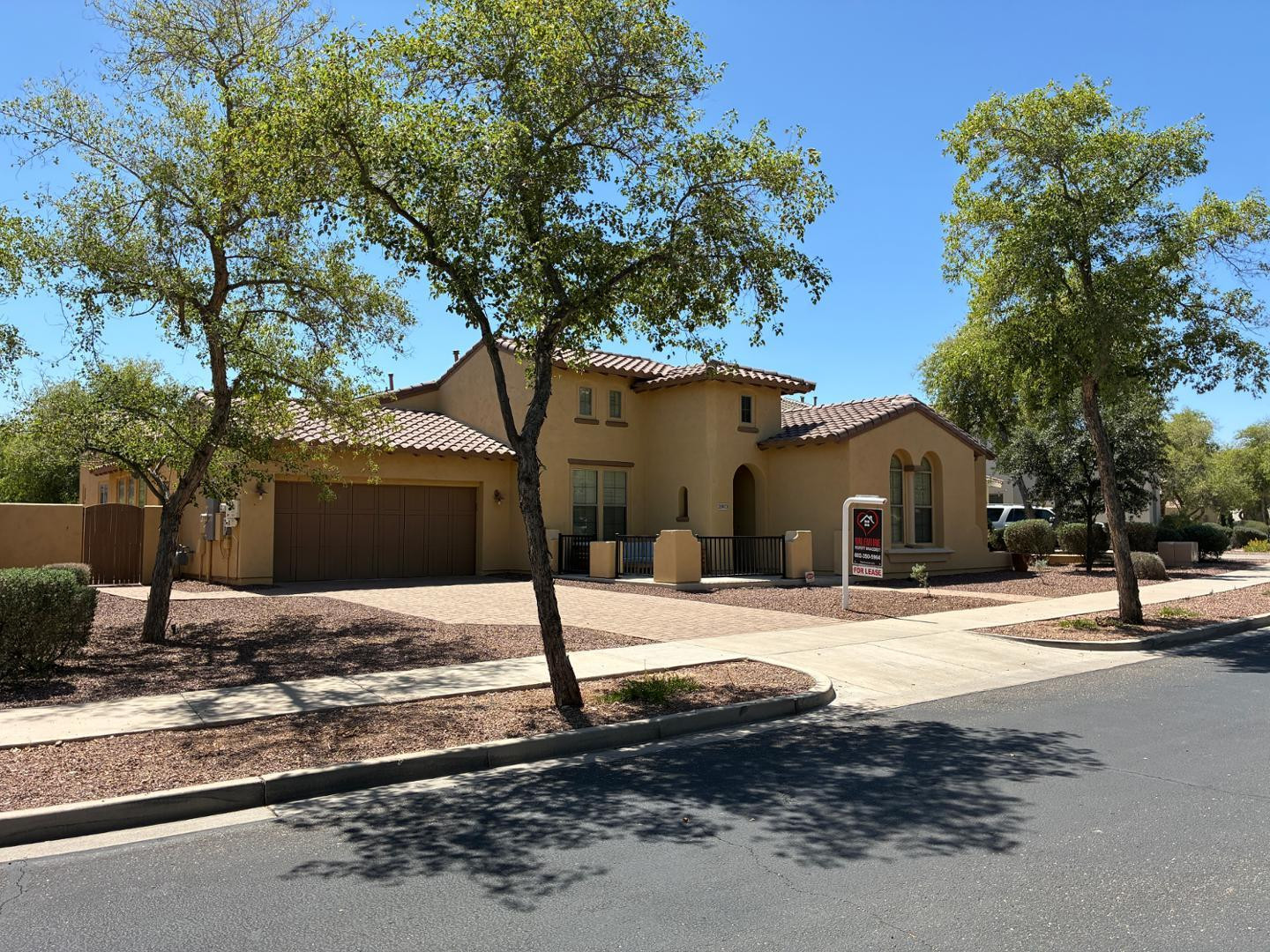 20973 W Cora Vista