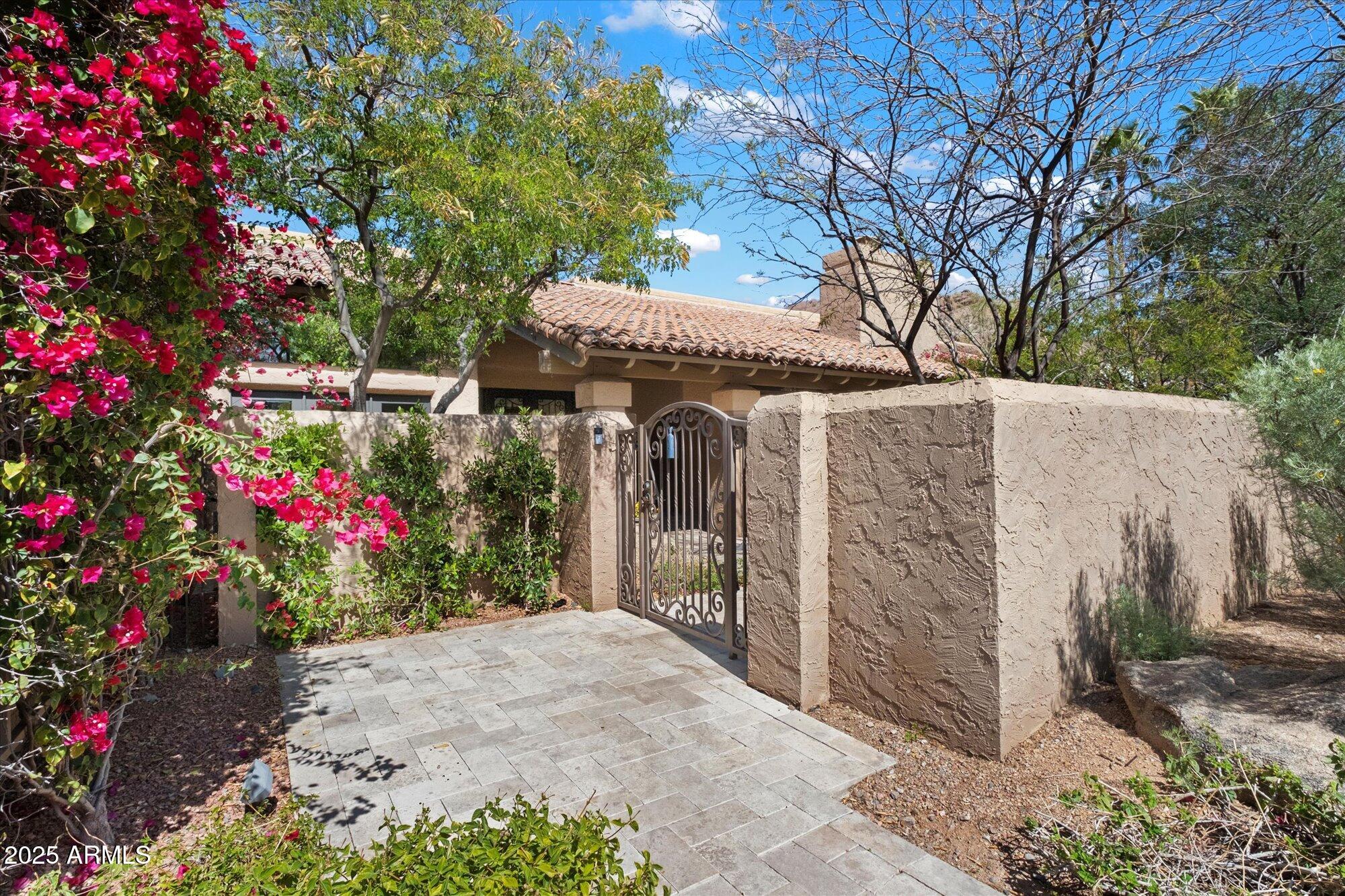 4448 E CAMELBACK Road 16