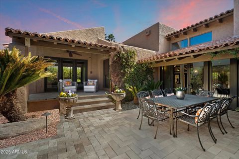 4448 E CAMELBACK Road 16 Phoenix AZ 85018