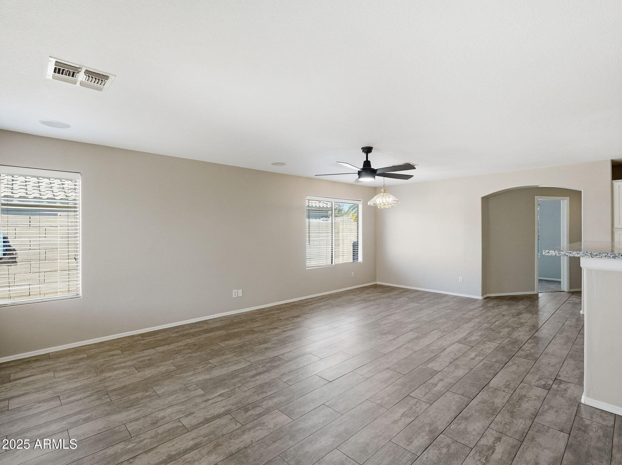 11135 E CATALINA Avenue