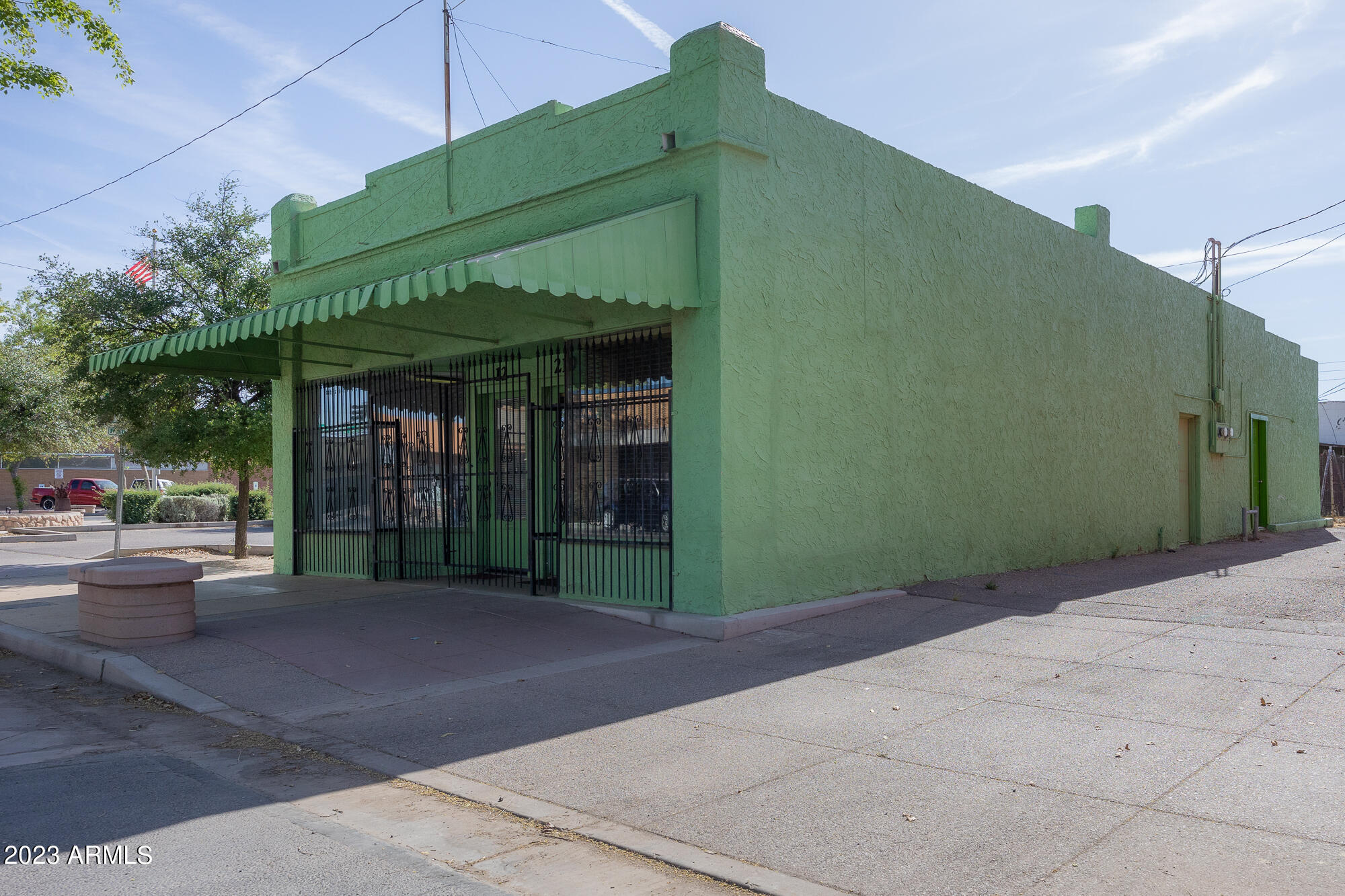 210 N FLORENCE Street