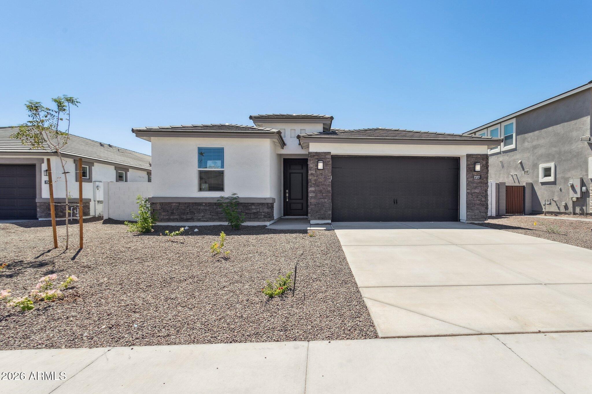 6972 W BUCKHORN Trail