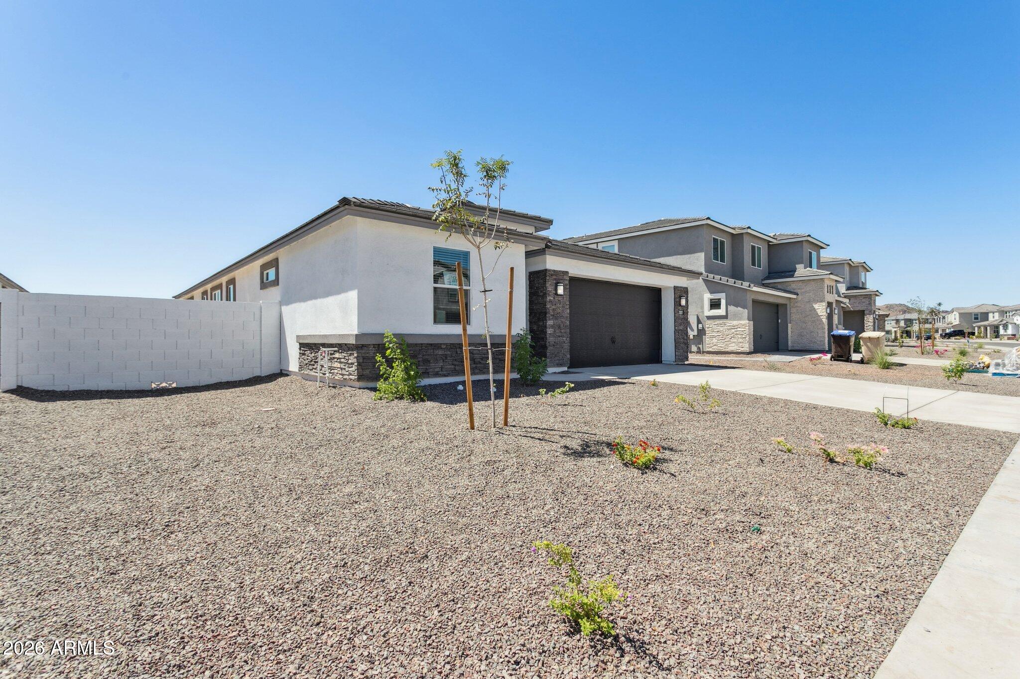 6972 W BUCKHORN Trail