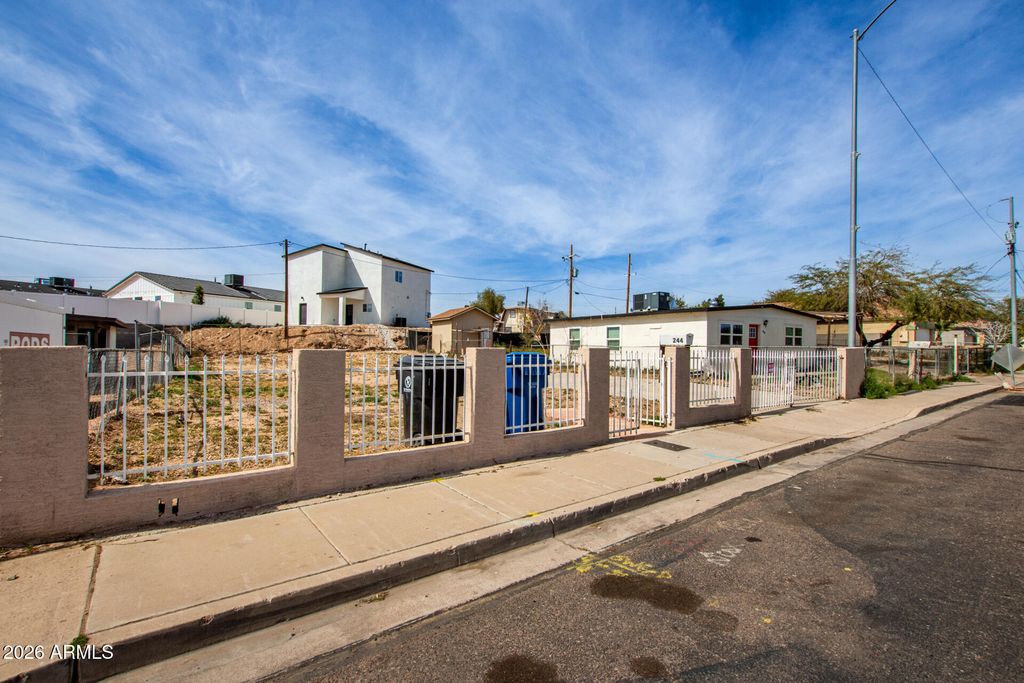 Photo of 244 S 7th Street #20, Avondale, AZ 85323 (MLS # 6990392)