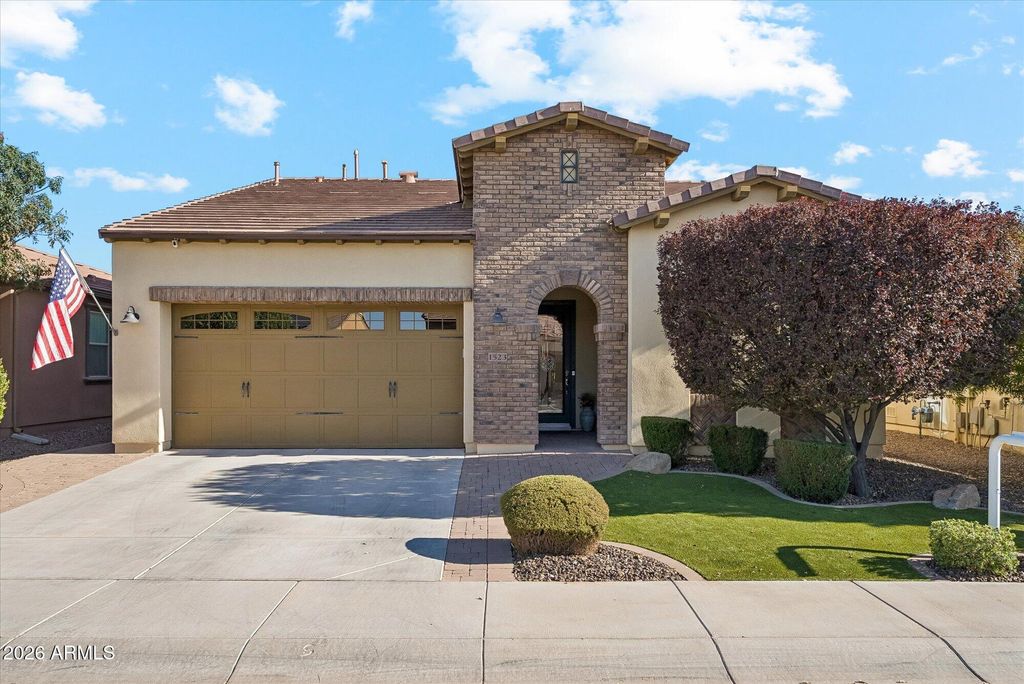 Photo of 1523 E Elysian Pass, Queen Creek, AZ 85140 (MLS # 7048818)