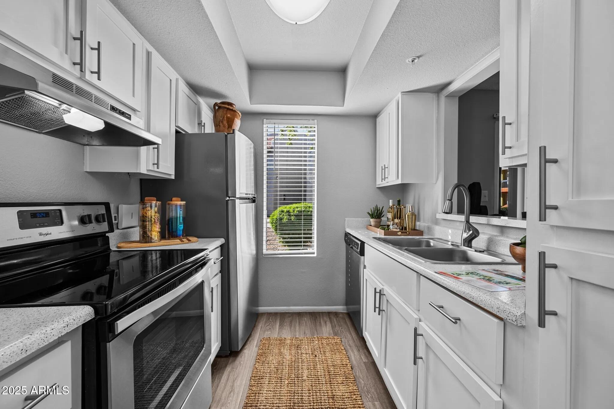 4748 W SIERRA VISTA Drive A1