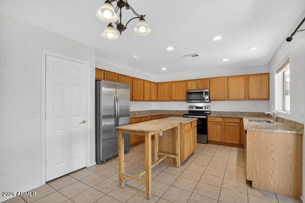 Photo of 44175 W Snow Drive, Maricopa, AZ 85138 (MLS # 7001855)