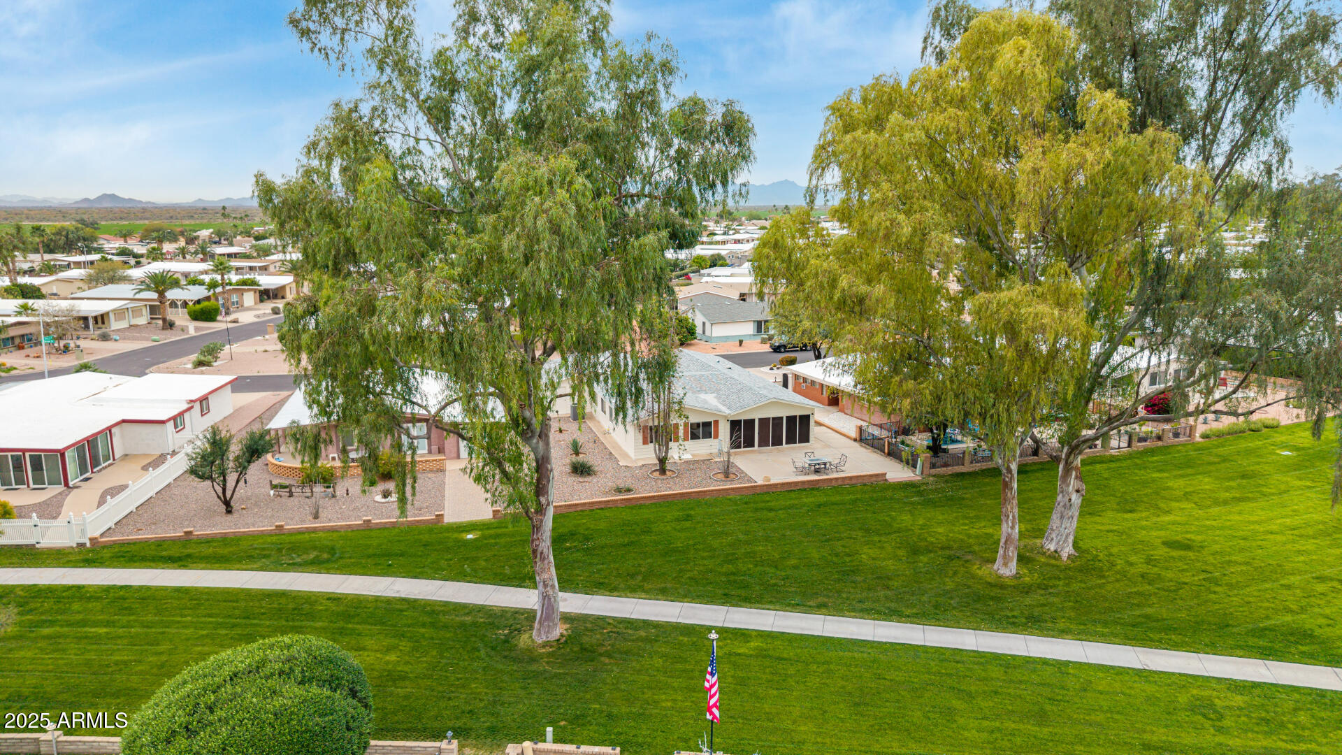 26603 S Lakeview Drive