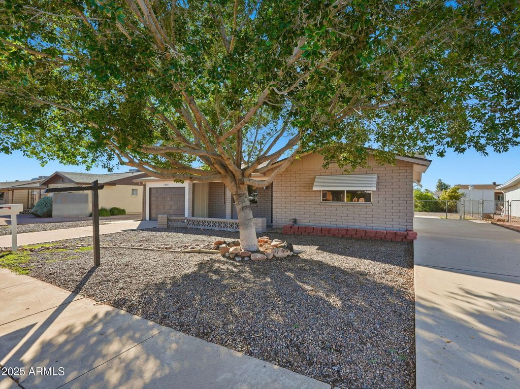 Photo of 1428 S Palo Verde Drive, Apache Junction, AZ 85120 (MLS # 6948585)