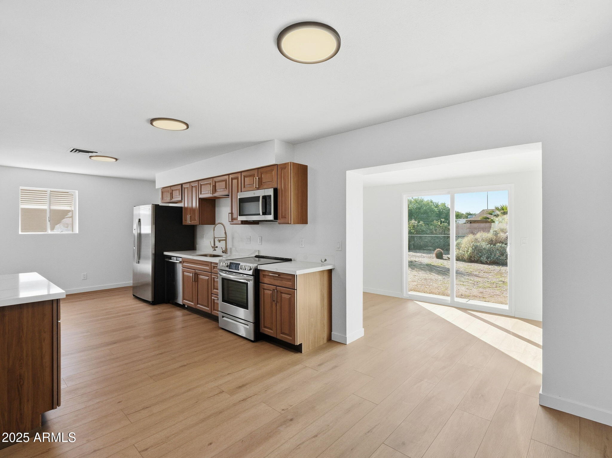 1428 S PALO VERDE Drive