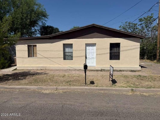 662 E AVE, DOUGLAS, AZ 85607 - Image f8b10fa418860bf4c3680ea749d3d85c/864922845