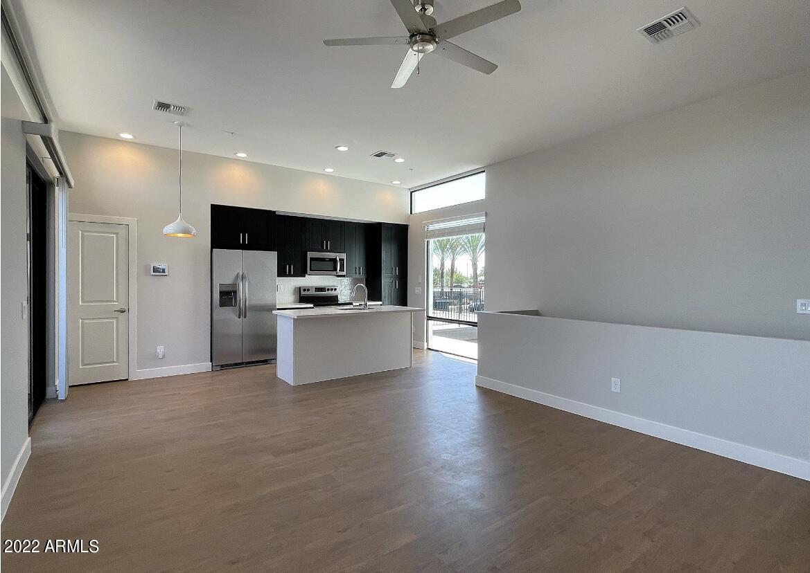 6060 E BASELINE Road 154