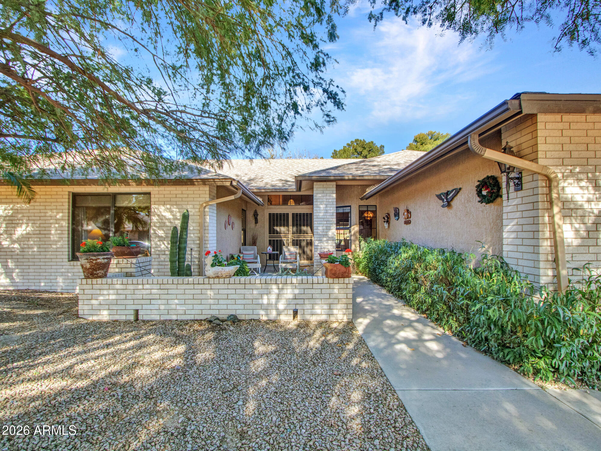 13714 W GREENVIEW Drive