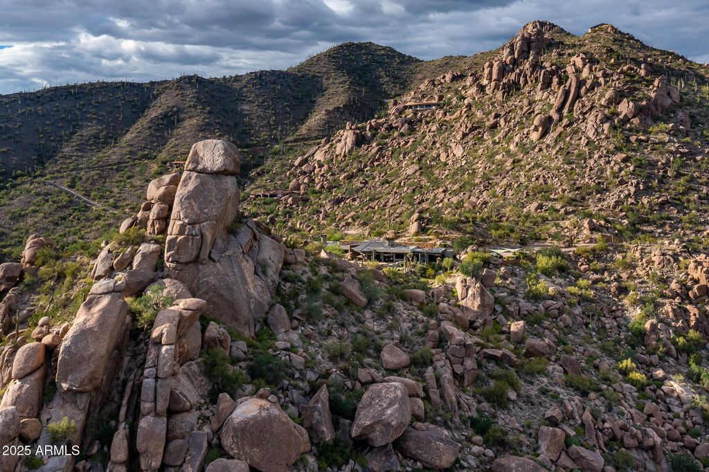 Photo of 6964 E Stagecoach Pass, Carefree, AZ 85377 (MLS # 6968166)