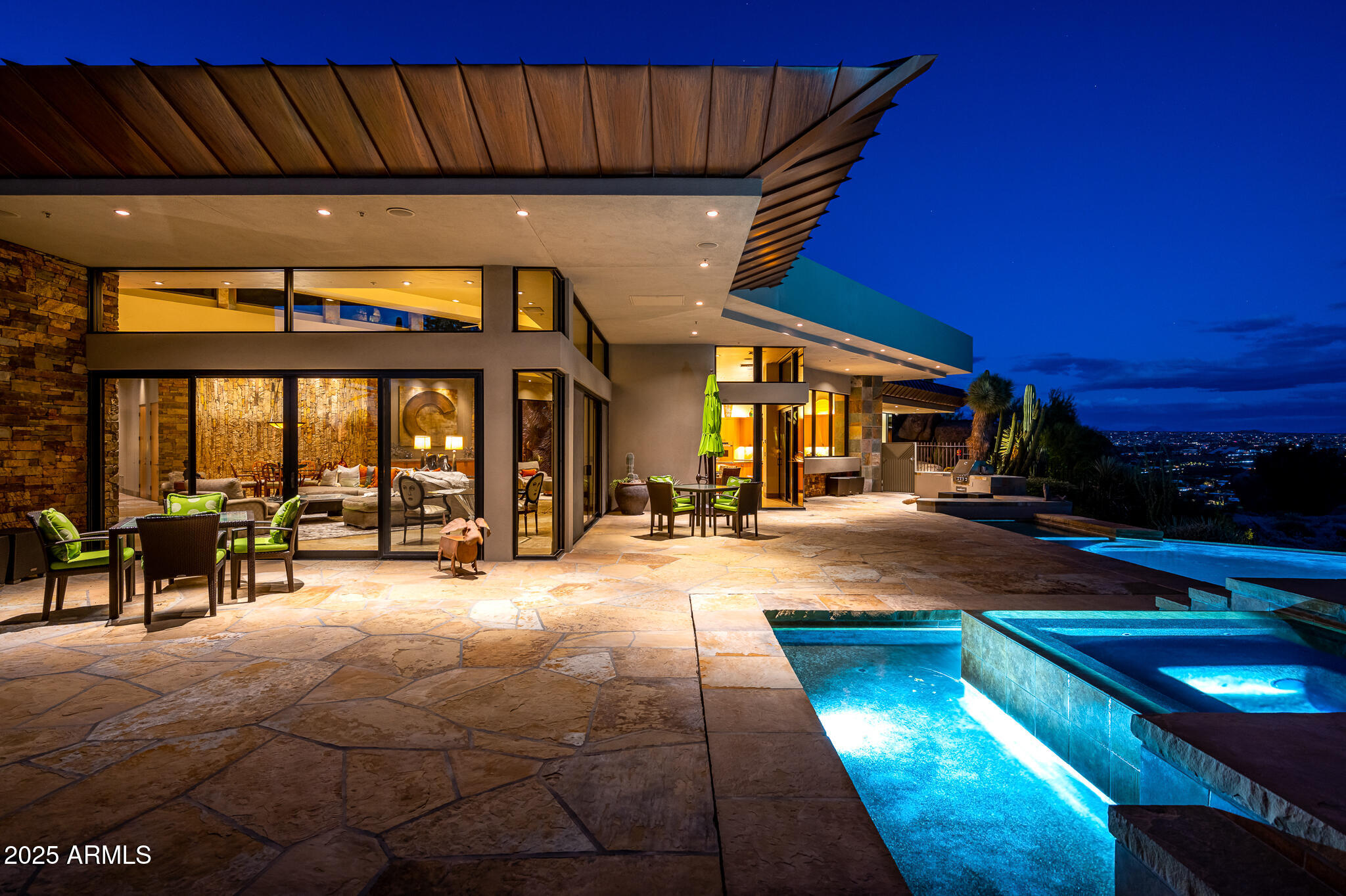 6964 E Stagecoach Pass