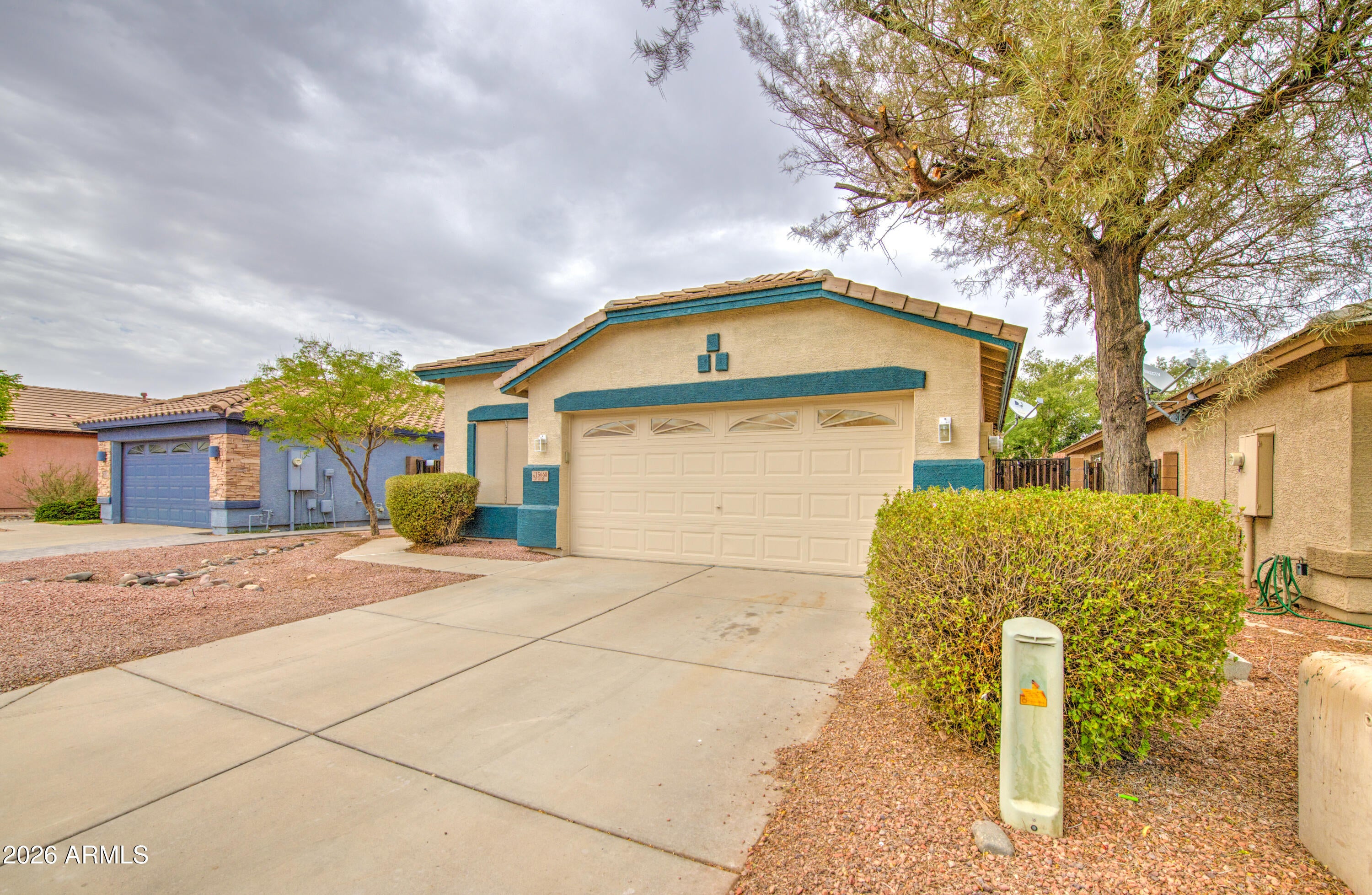 15668 W SAGUARO Lane