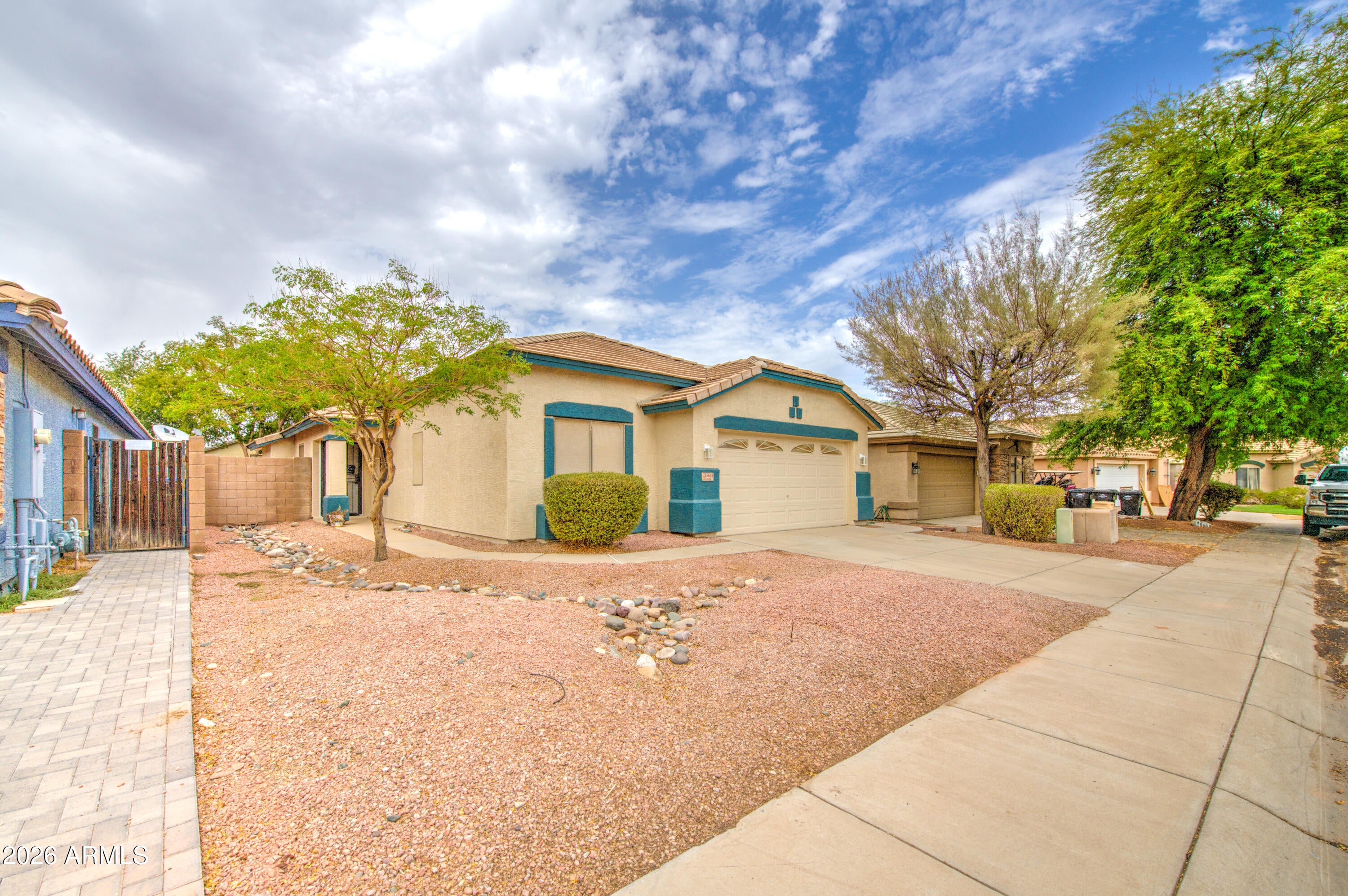 15668 W SAGUARO Lane