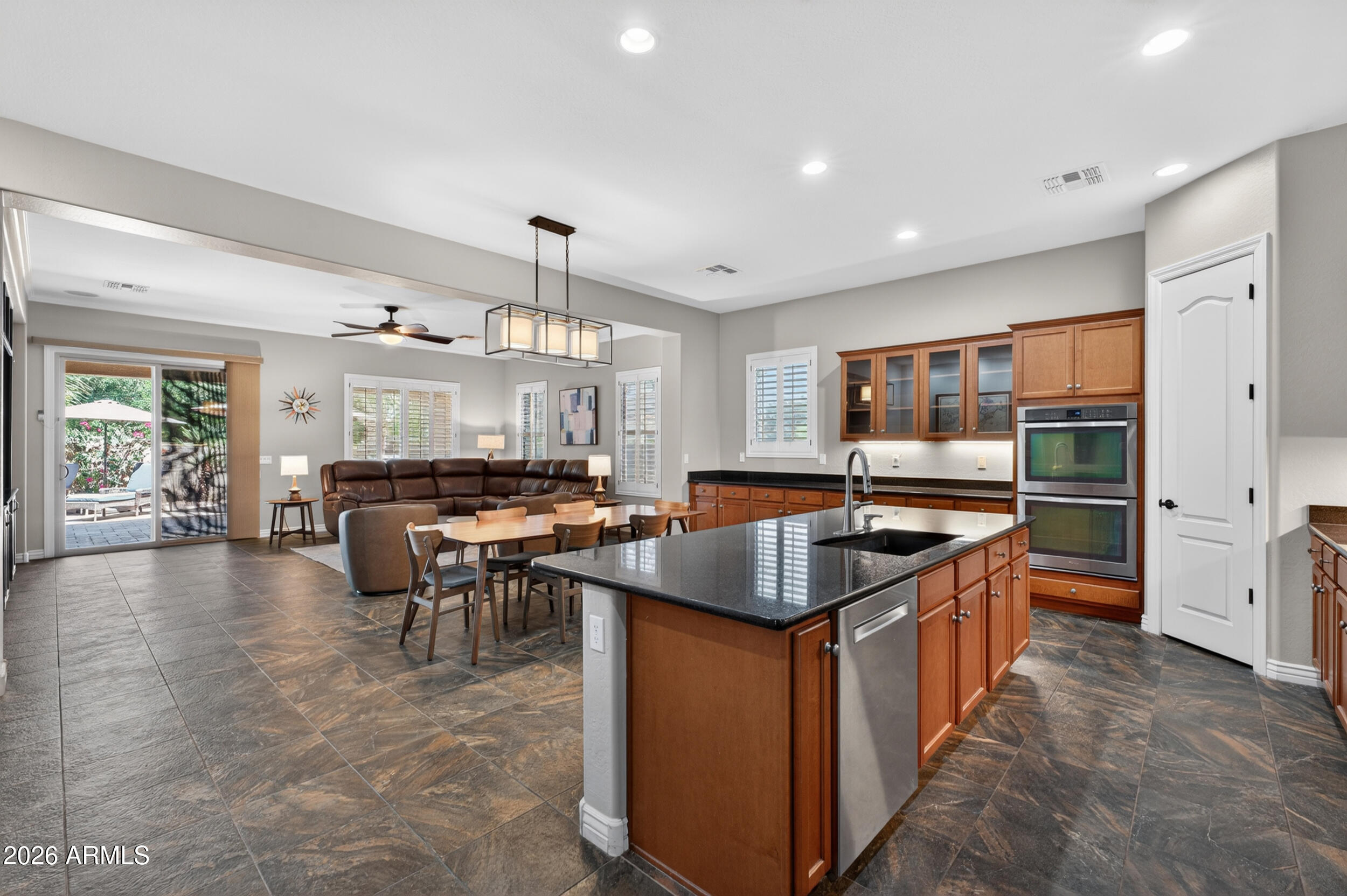 ARTESIAN RANCH - Residential