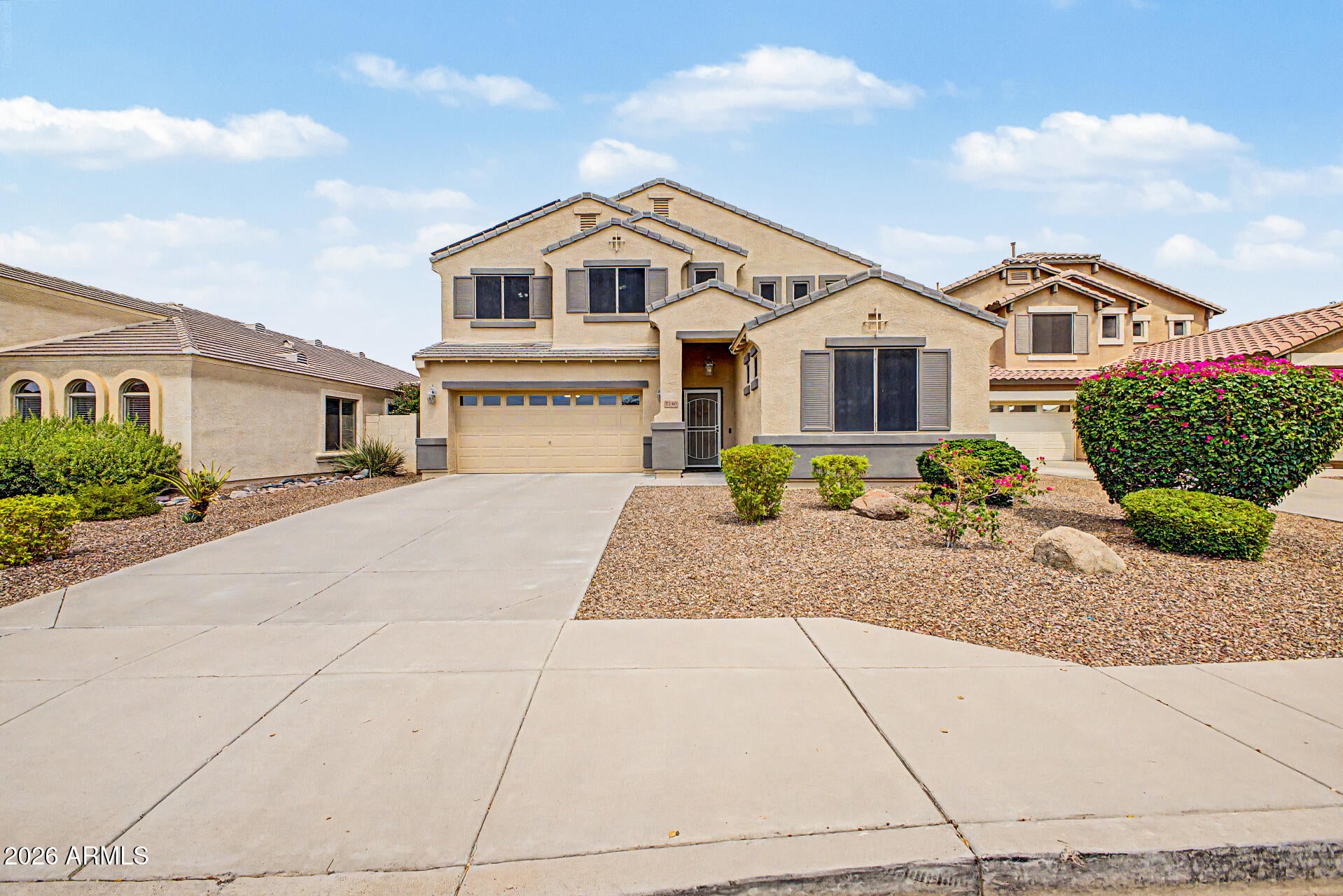 2740 E QUIET HOLLOW Lane