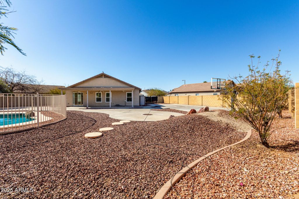 listing image 41