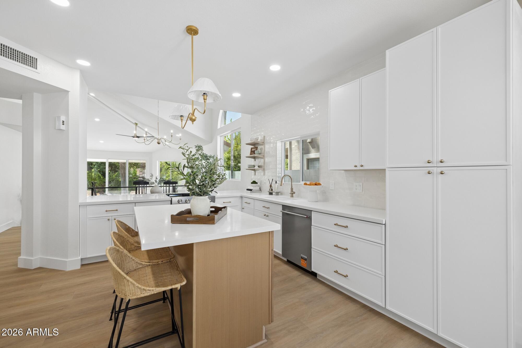 1345 W PORT A SAIL --