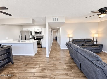 286 W PALOMINO Drive 120 Chandler AZ 85225