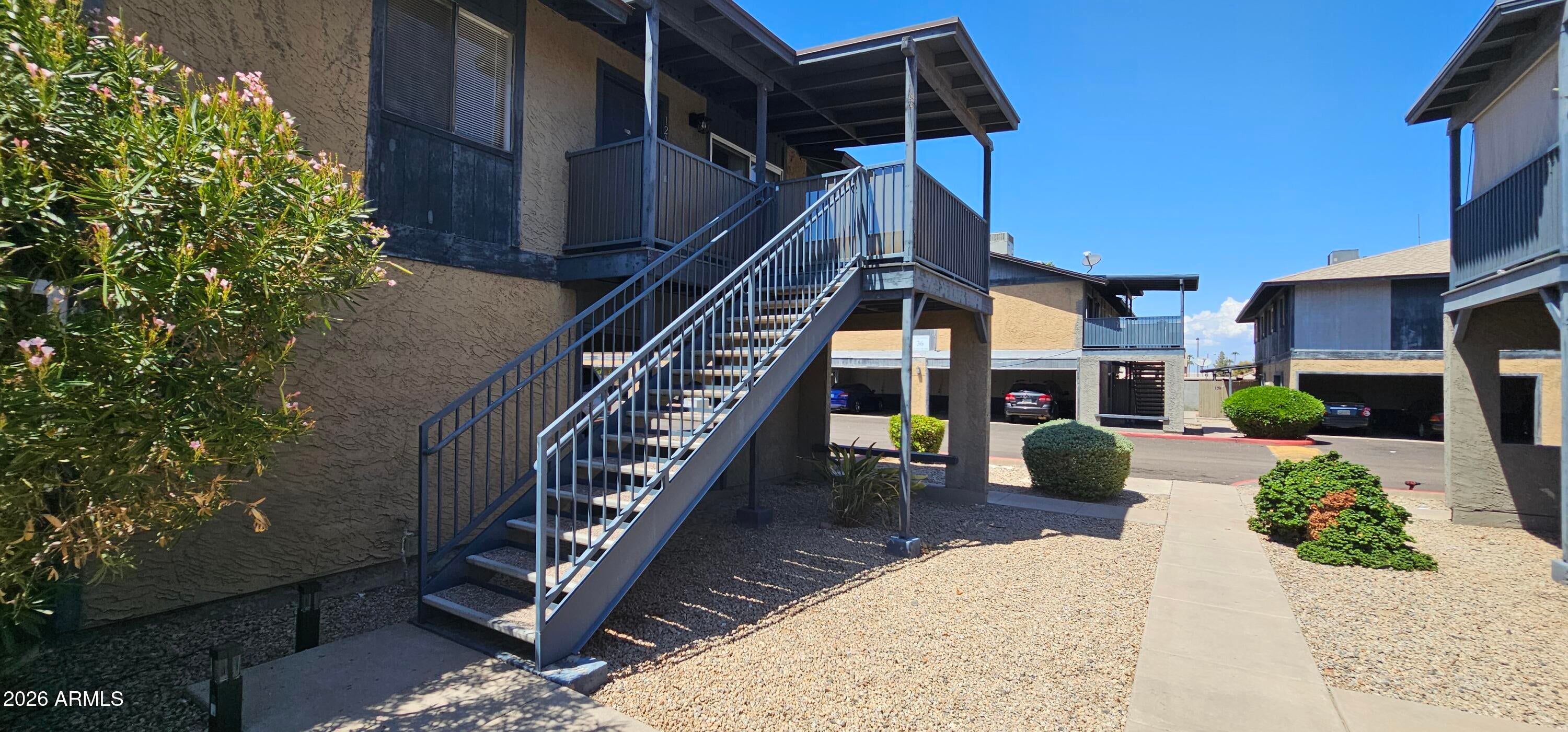 286 W PALOMINO Drive 120