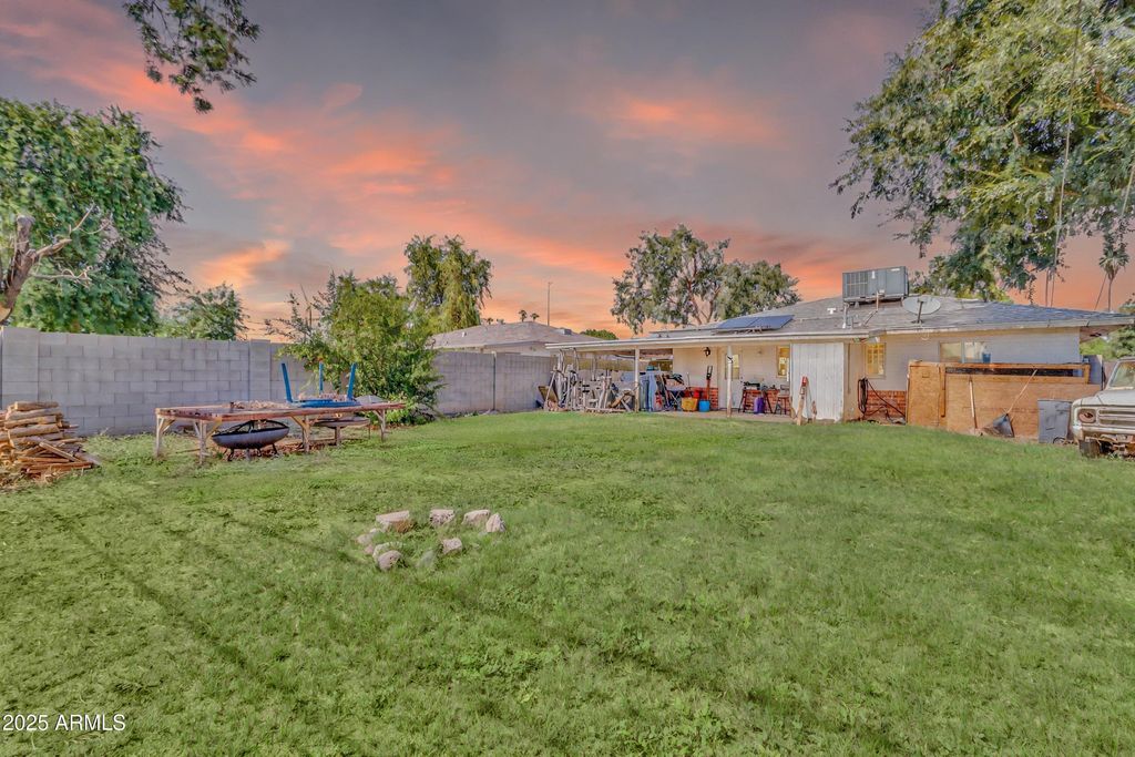 Photo of 345 W 9th Street W, Mesa, AZ 85201 (MLS # 6926578)